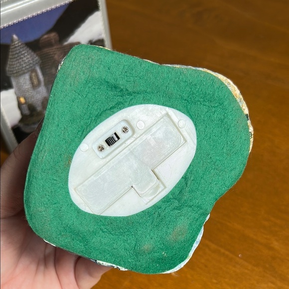 Lighted Cottage Charmers English Village Hand Painted Handcrafted original box - Picture 8 of 8